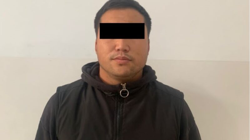 Дагы бир милиционер пара талап кылуу фактысы боюнча кармалды