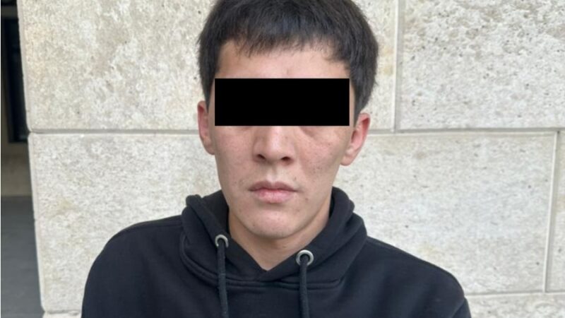 Адам өлтүрүүгө катышкан казак жараны Бишкектен кармалды