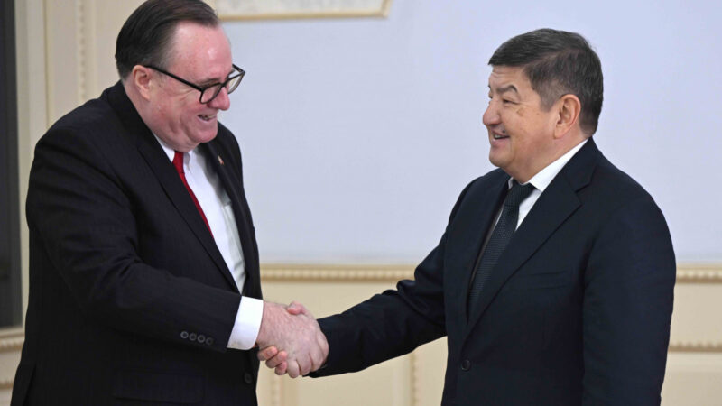 Жапаров: Кыргызстан АКШ менен мамилени чыңдоого кызыкдар