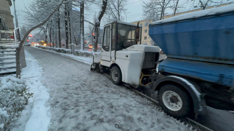 Борбор калаада кар тазалоо иштери уланууда