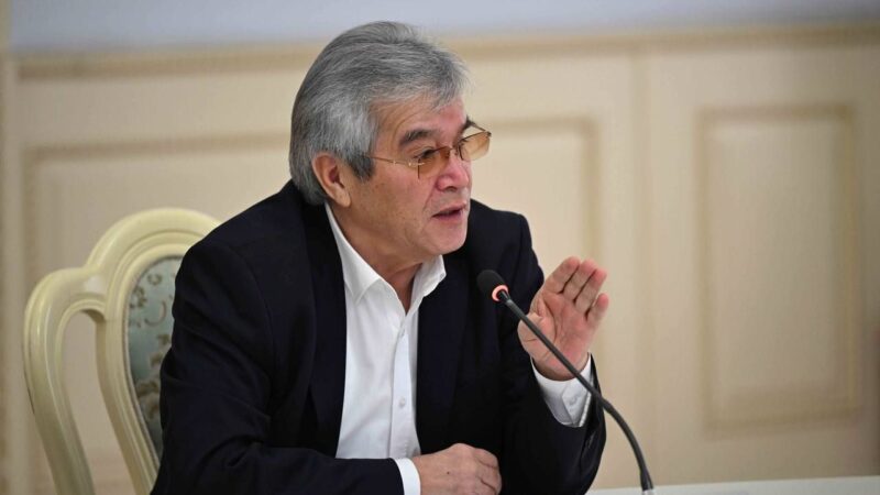 Касмамбетов: Курултай маселелерди реалдуу чечкен, жумуш алып барган аянтча болот 