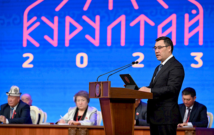 Жапаров: Токмок жана Кара-Балта шаарларына 1 млрд сомдон бөлүнөт
