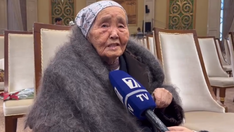 89 жаштагы Букен Султанбекова “Даңк” ордени менен сыйланды
