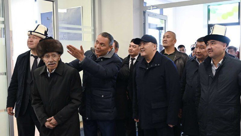 Өмүрбек Бабанов саясатка кайтпай турганын тастыктады