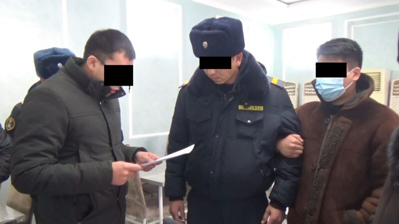 Таласта пара алып жаткан жеринен милиция кызматкери кармалды
