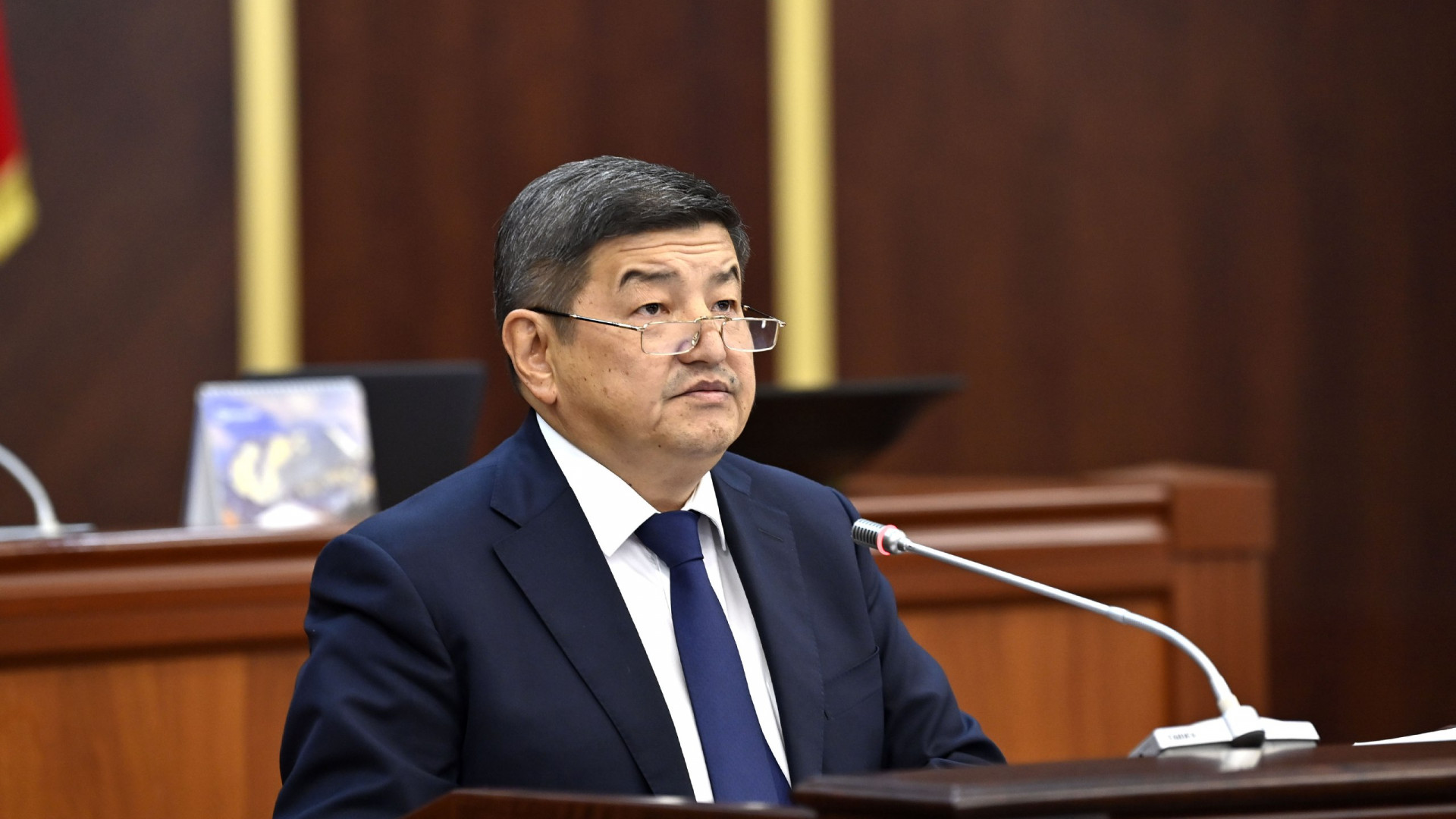 Жапаров: Тойду ар бир тамада каалагандай өткөрөт, пил болсо тойканага аны деле киргизишмек