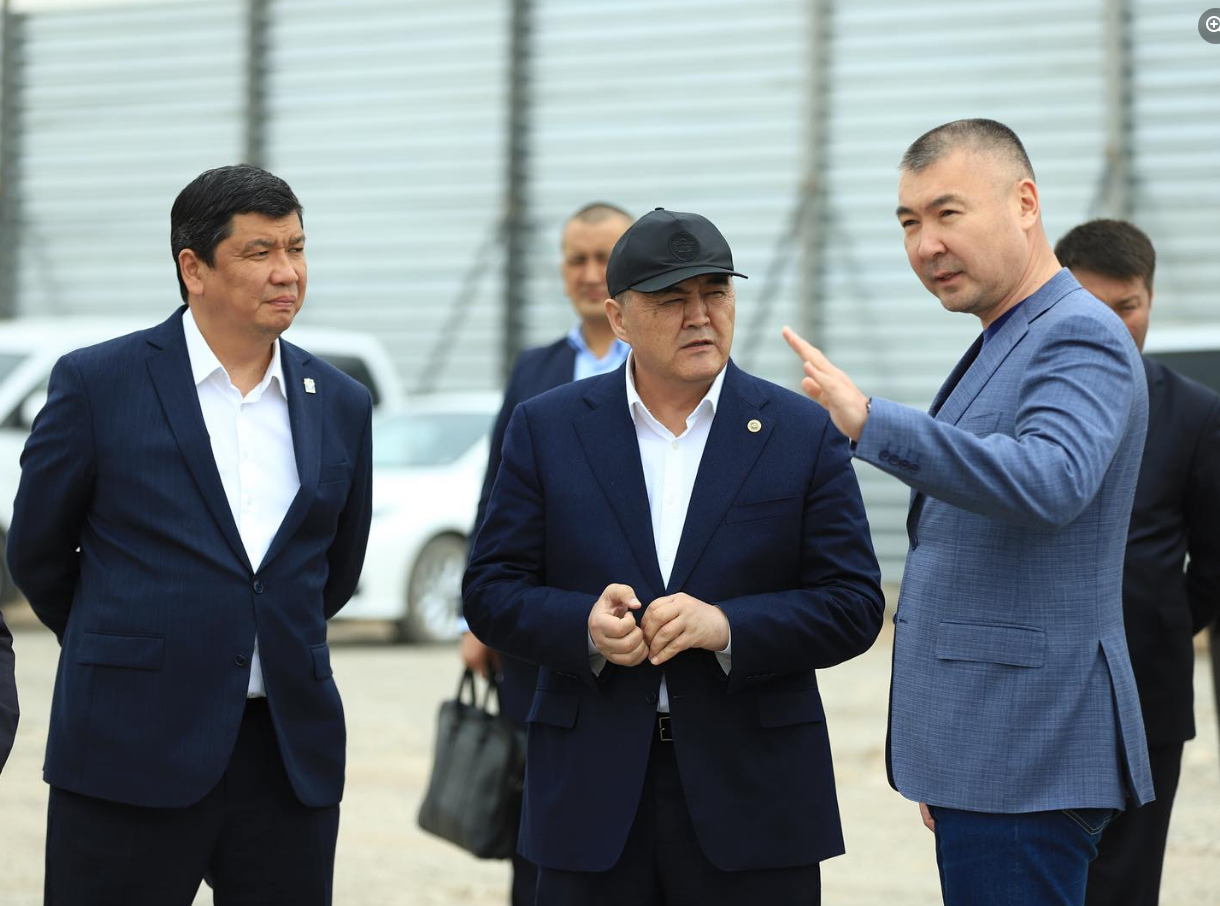 Ташиев 45 миң кишилик стадиондун курулушу эки жылда бүтө тургандыгын билдирди