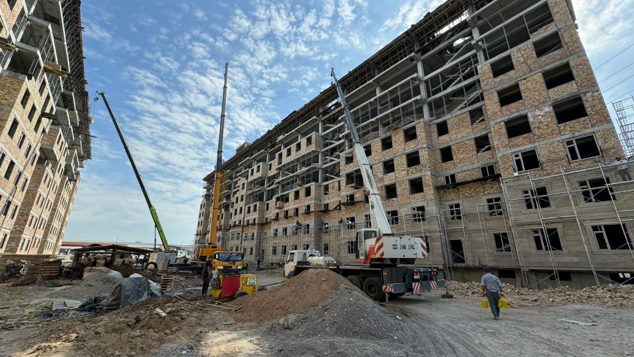 Мамлекетке кайтарылган жер тилкелерине ипотекалык үйлөр курулууда