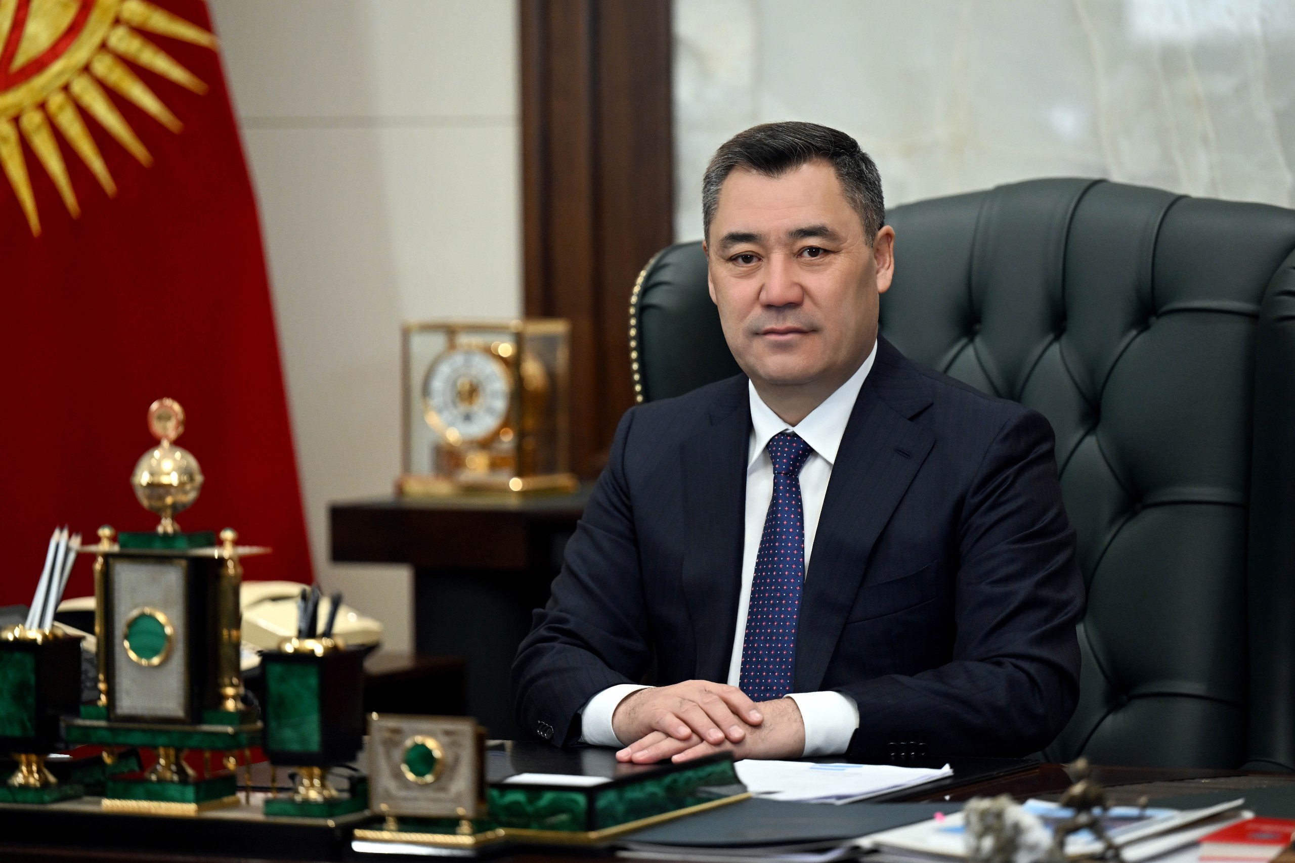 Садыр Жапаров Адам укугун коргоо күнүнө байланыштуу кайрылуу жолдоду