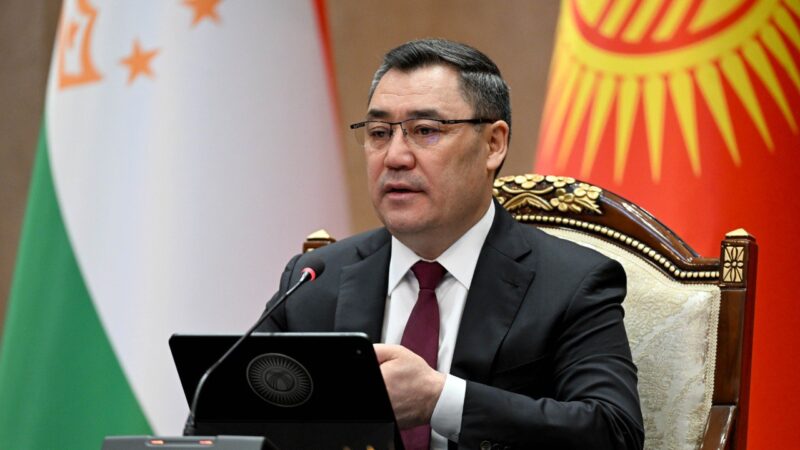 Садыр Жапаров ЖМК үчүн билдирүү жасады
