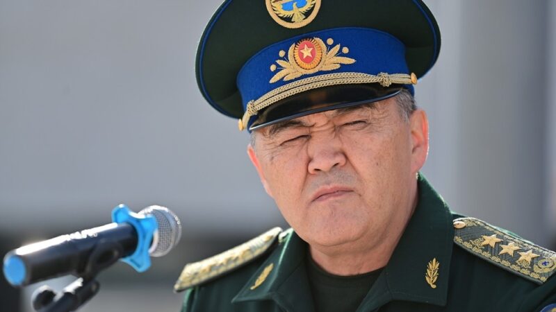 Акыркы эскертүү: Ташиев транспорт министрине бир ай убакыт берди
