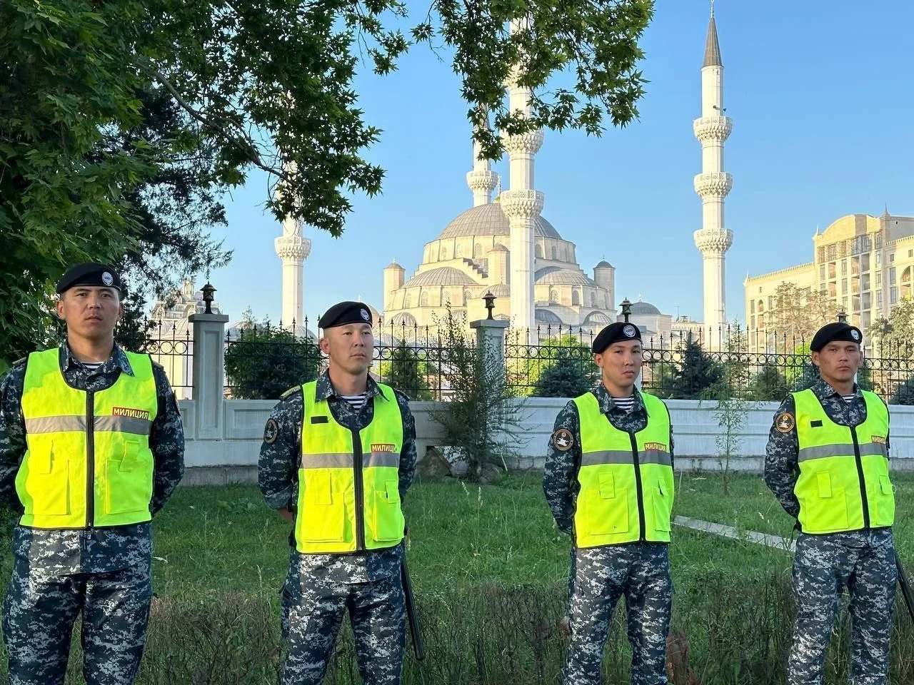 Курман айтта 11 миңден ашык милиция коомдук тартипти камсыздайт