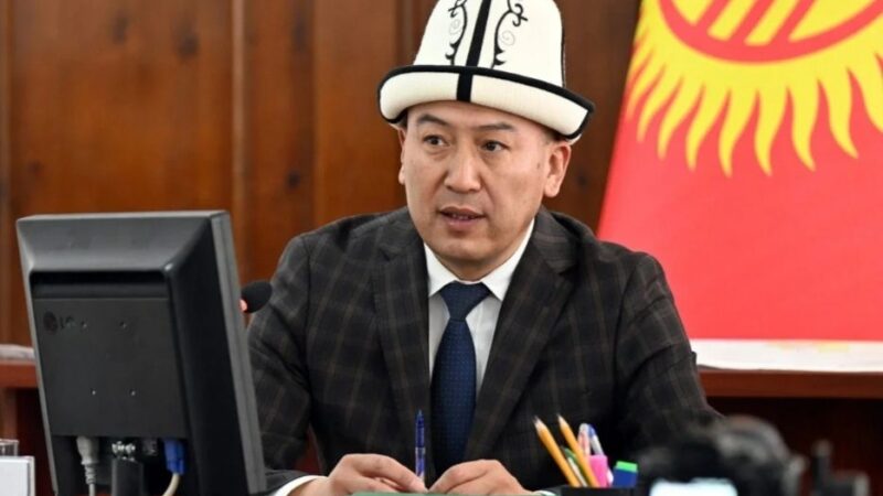 Элдик пикир: Токмоктун азыркы көйгөйлүү абалынан чыгуу үчүн тажрыйбалуу жетекчи керек эле…
