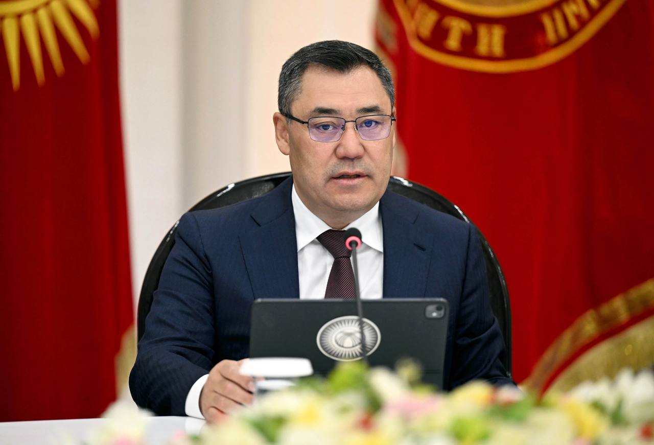 Президент ЖККУга мүчө-мамлекеттердин Коопсуздук кеңештеринин катчыларын кабыл алды