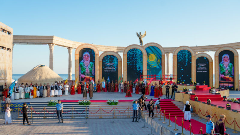 Актауда түрк дүйнөсүнүн VIII аялдар жана мода күнү өттү