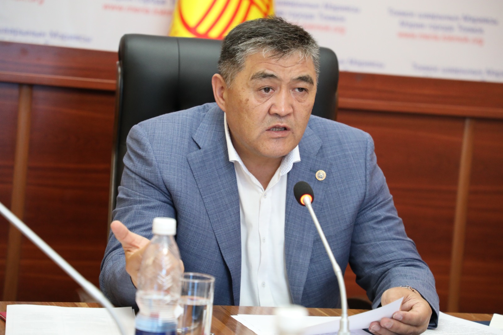 УКМК Төрагасы Камчыбек Ташиев Токмок шаарында жыйын өткөрдү