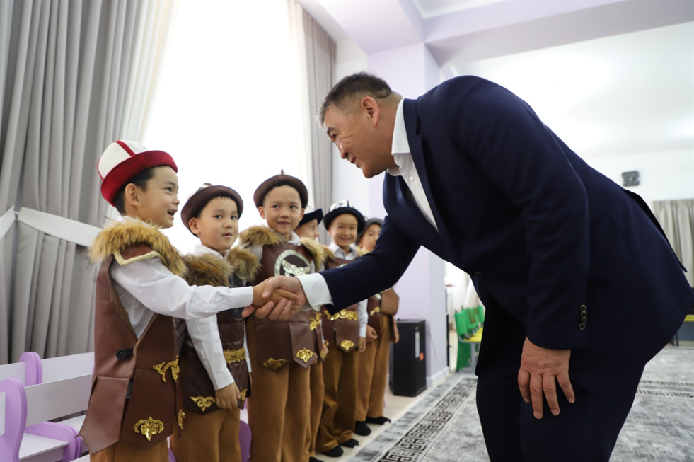 УКМК 240 орундуу заманбап бала бакчаны пайдаланууга берди