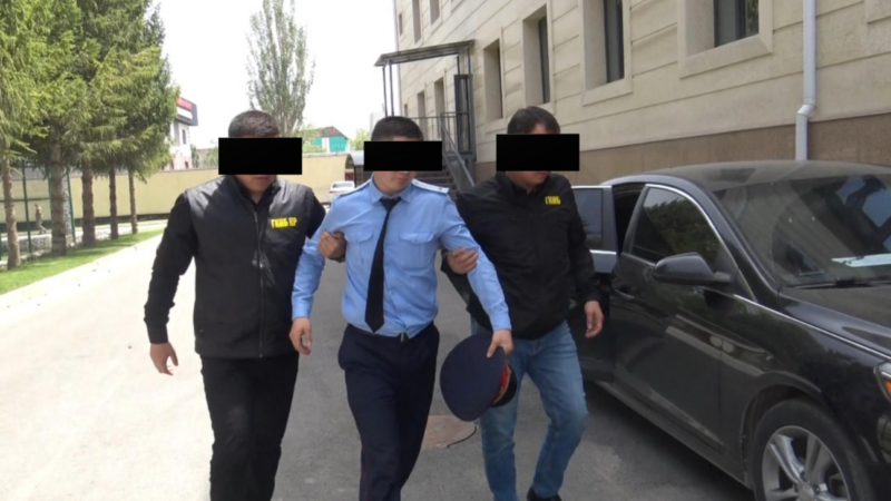 Нарында кызмат абалынан кыянаттык менен пайдаланган тергөөчү кармалды