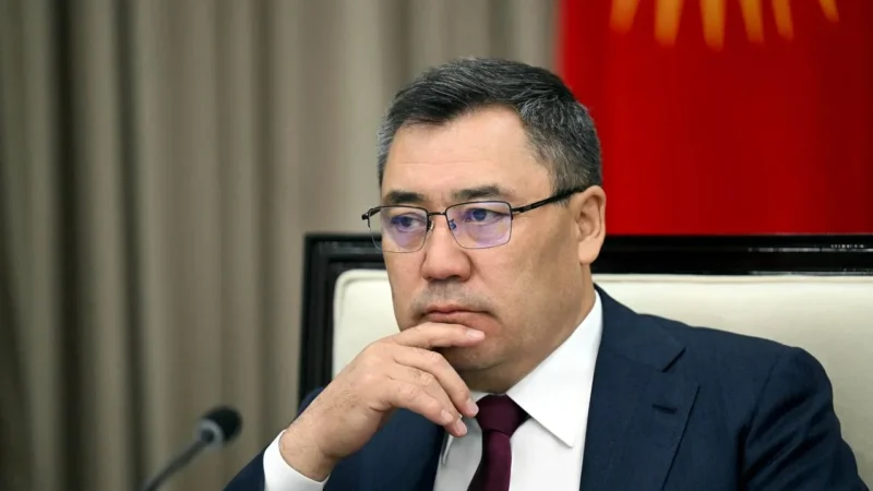 Президент мамлекеттин акчасын уурдагандар жазасыз калбай турганын эскертти