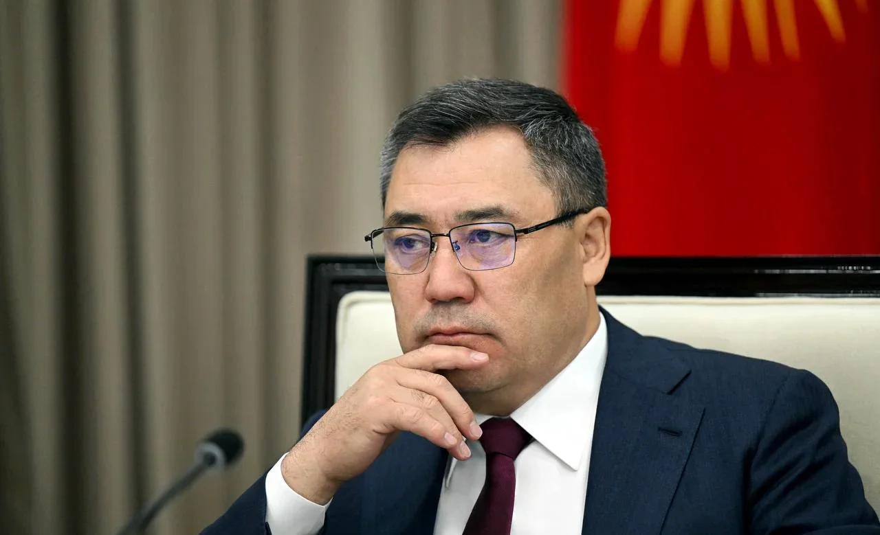 Президент мамлекеттин акчасын уурдагандар жазасыз калбай турганын эскертти