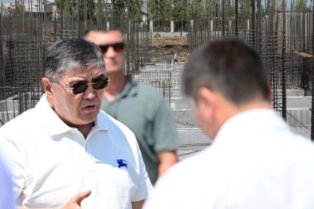 Ташиев Базар-Коргондогу ипотекалык үйлөрдүн курулушун текшерди