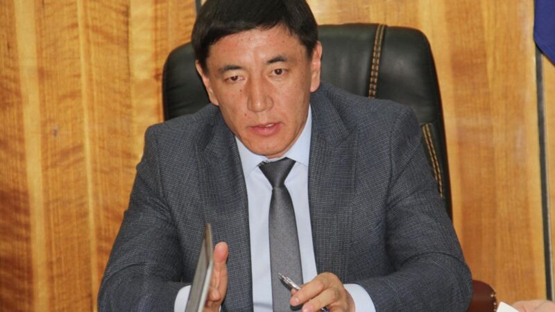 Канболот Тутуев Нарын шаарынын мэри кызмат ордунан бошотулду