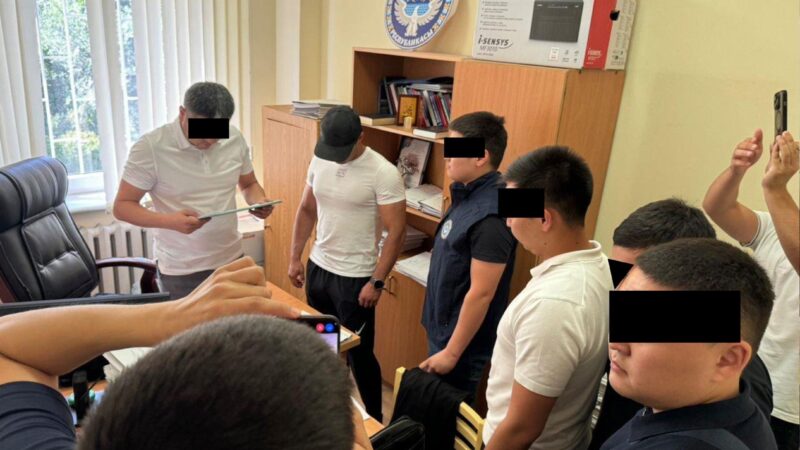 УКМК Октябрь райондук сотунун судьясына кылмыш ишин козгоду