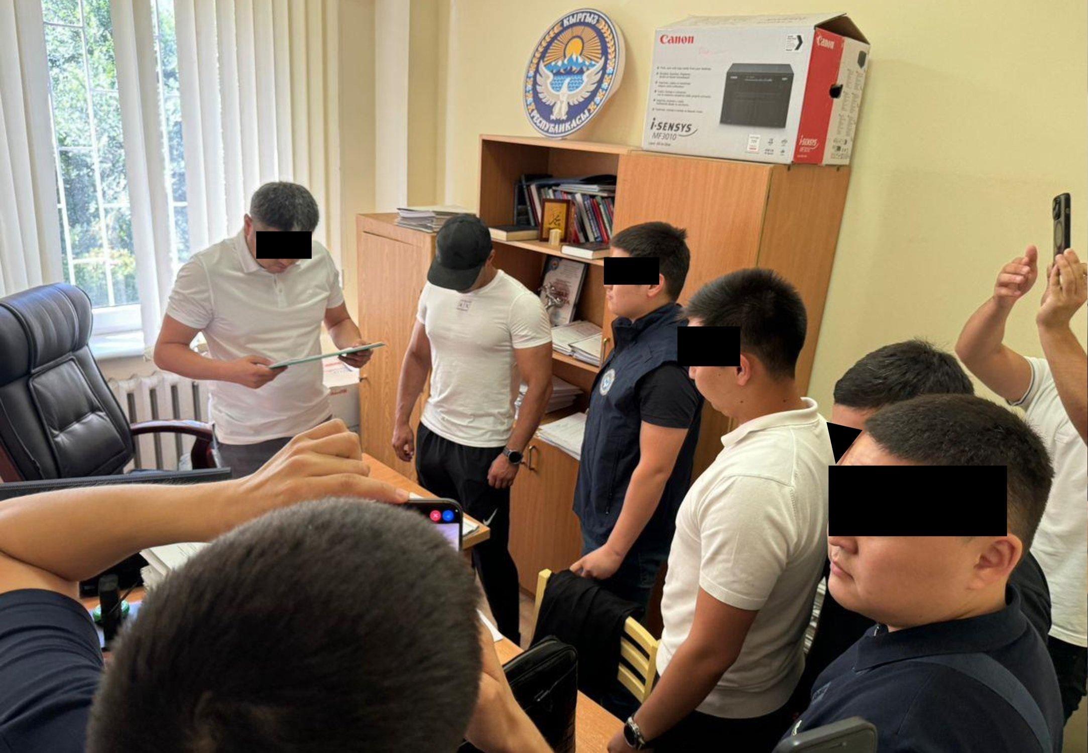УКМК Октябрь райондук сотунун судьясына кылмыш ишин козгоду