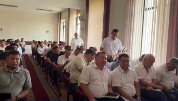 «Таласта курулуштагы шалаакылыкка жол жок!» Президенттин өкүлү эскертүү берди