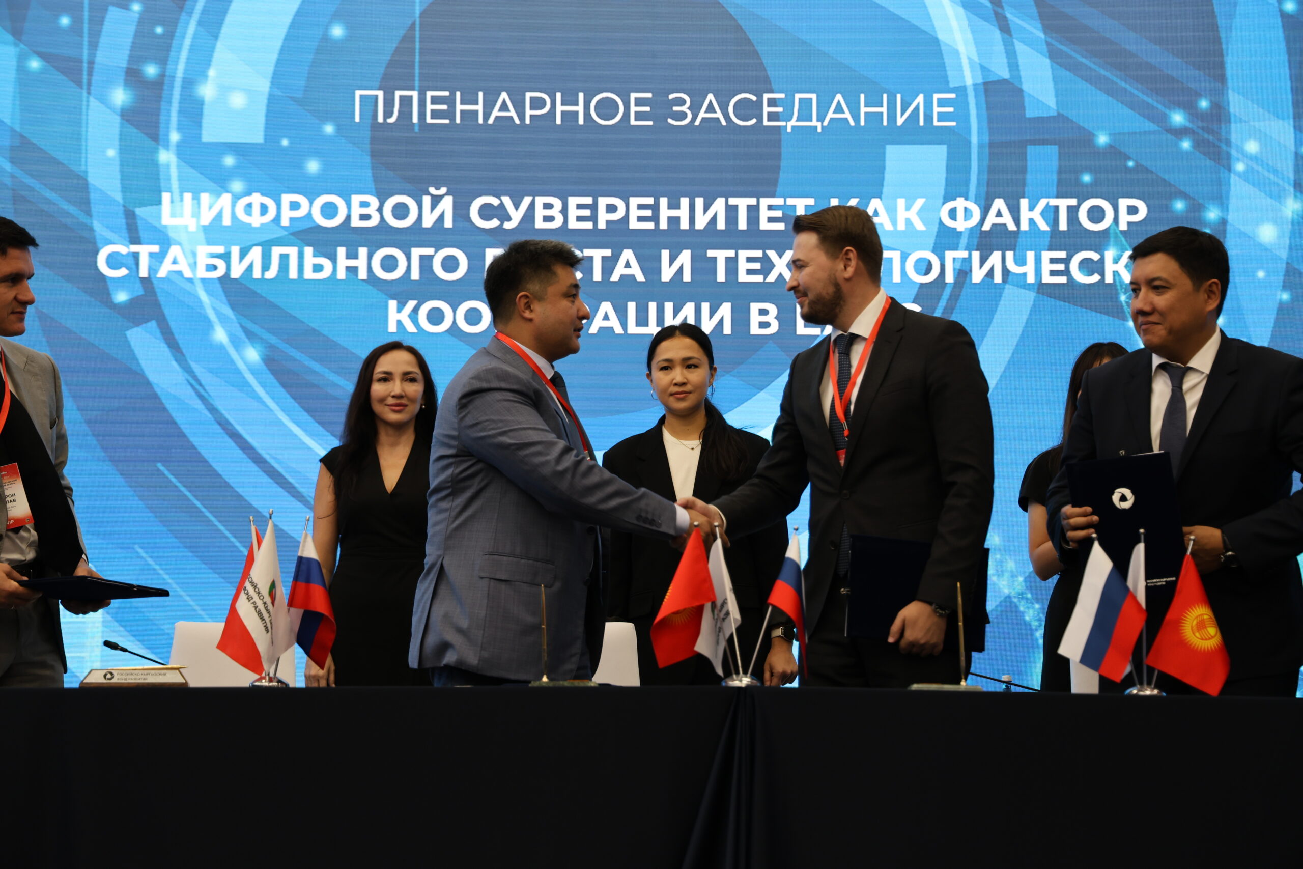 Кыргызстан 2 жүргүнчү учак сатып алат