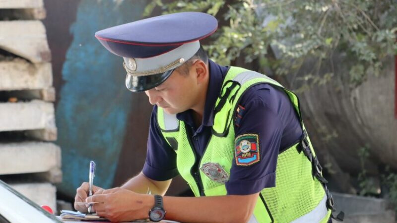 Мас болуп унаа башкаргандарга жазаны күчөтүү сунушталды