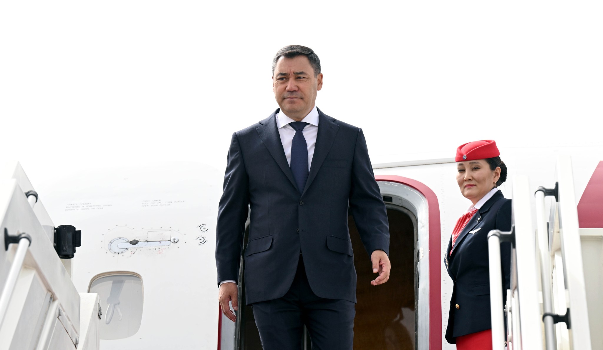 Президент Садыр Жапаровдун Кытайга болгон иш сапары аяктады