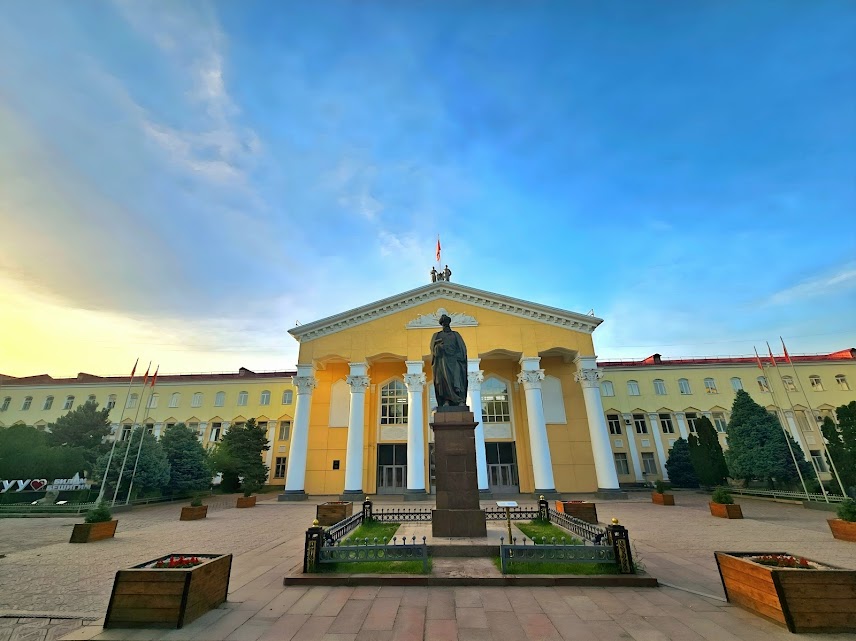 Аймактардагы мамлекеттик окуу жайлар эми Улуттук университетке карайт