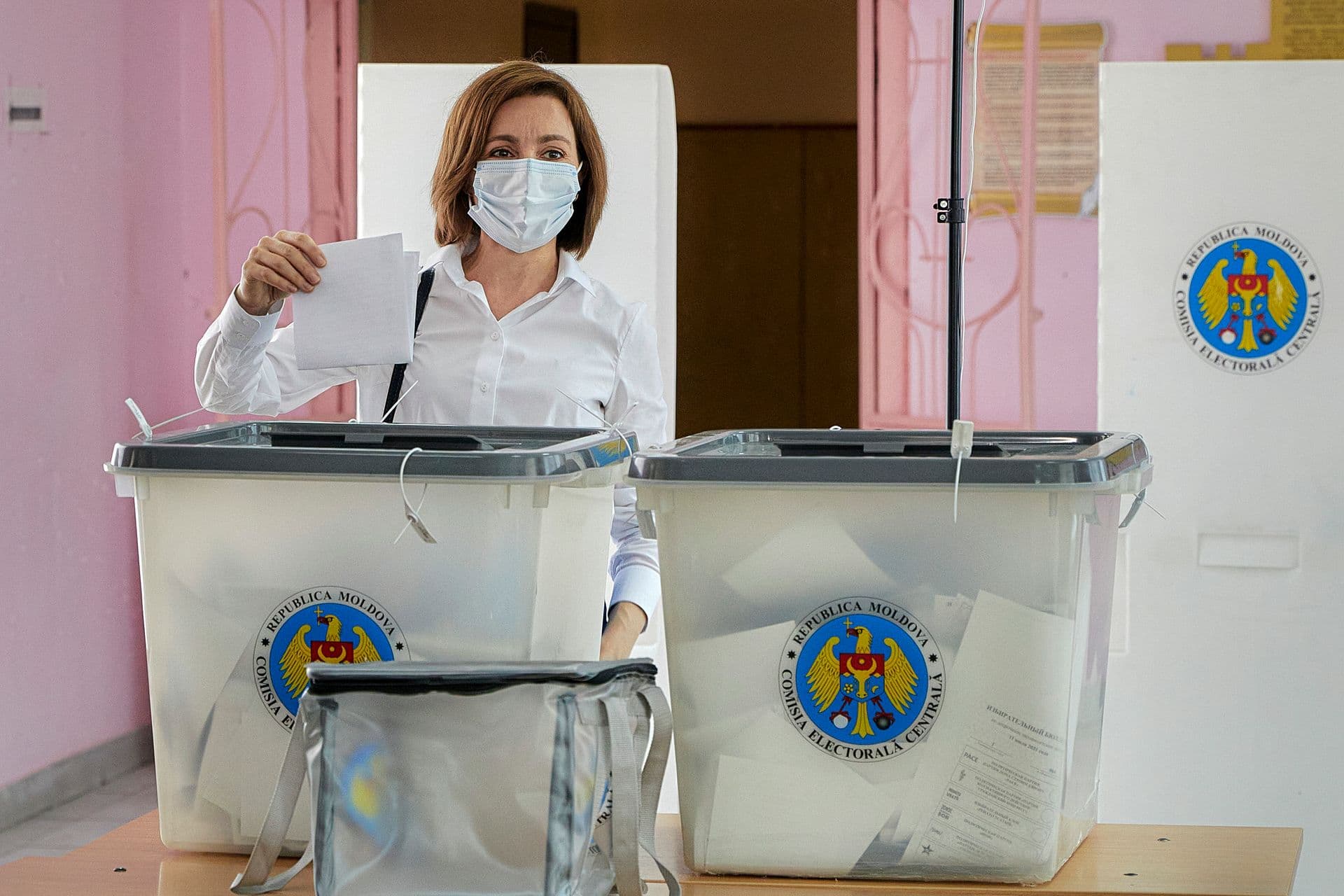 Молдовада парламенттик шайлоо болуп өттү