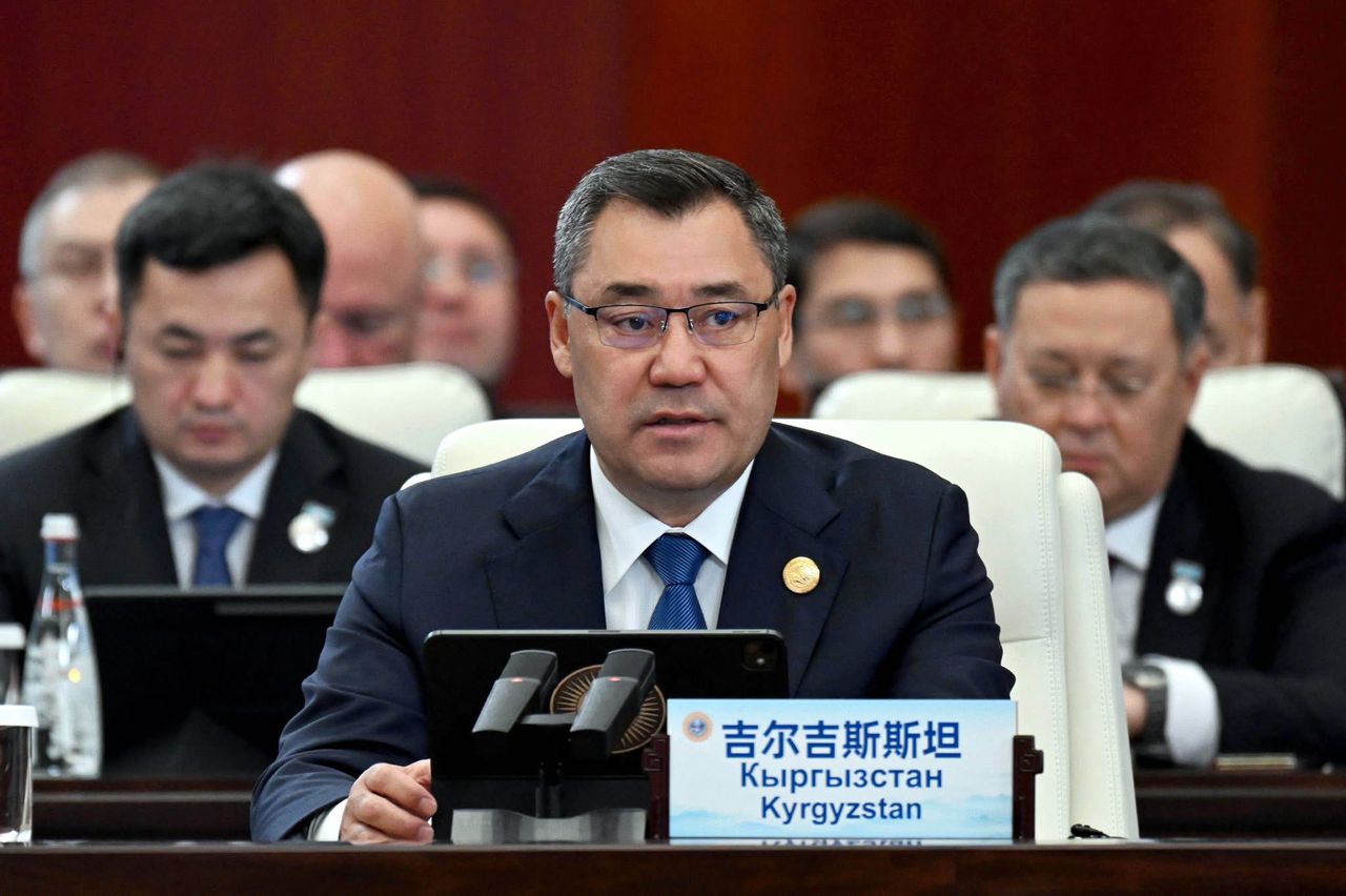 Садыр Жапаров ШКУ лидерлерин 2026-жылдагы Дүйнөлүк Көчмөндөр Оюндарына чакырды