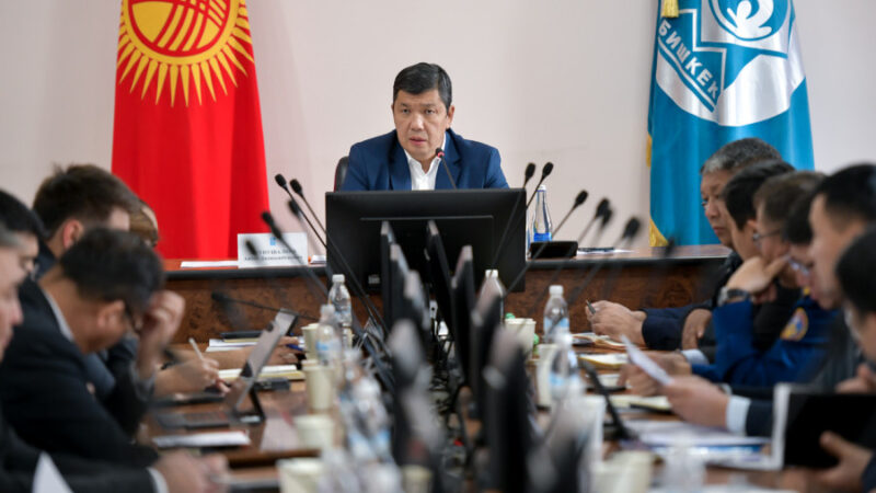 Бишкек ШКУнун саммитин жана Дүйнөлүк көчмөндөр оюндарын өткөрүүгө даярданууда