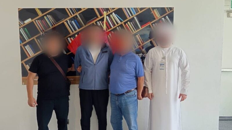 Алдамчылыкка шектелип эл аралык издөөдө жүргөндөр кармалып, КРге алынып келинди