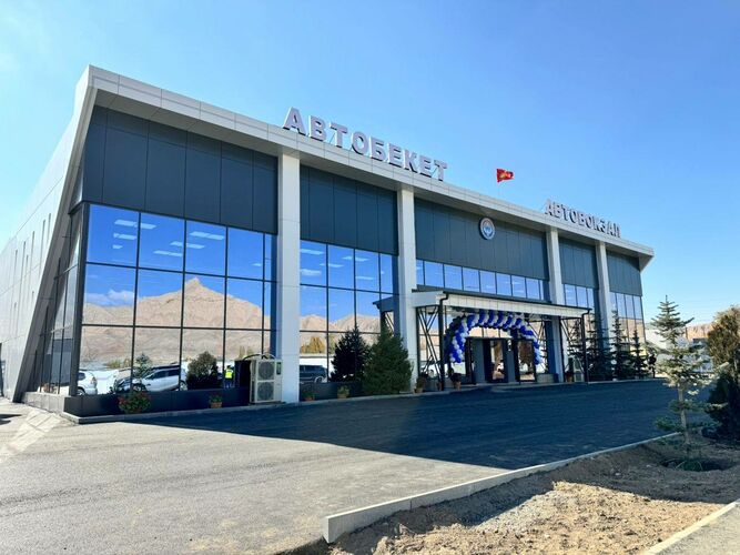 Нарында оңдоп-түзөөдөн өткөн автобекет ачылды