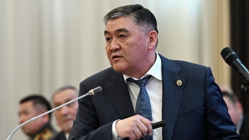 Ташиев “Батасын алдым, колдойт” деп жалган айткан талапкерлерге жооп берди