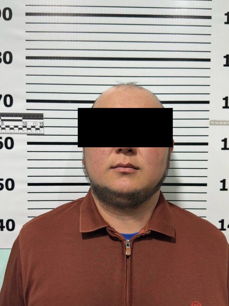 Инисинин ишин оң жака чечүү үчүн 70 миң сом пара берип, байкеси кармалды