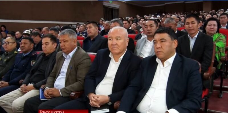 Таласта мамкызматкерлерге шайлоого кийлигишүүгө тыюу салынды