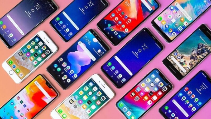 Бишкекте документтери жок уюлдук телефондор сакталган кампа табылды