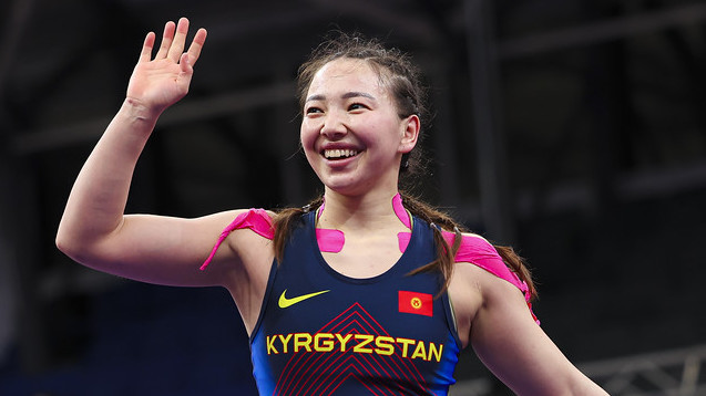 Ислам оюндары: Жуманазарова алгачкы атаандашын мөөнөтүнөн мурда жеңди