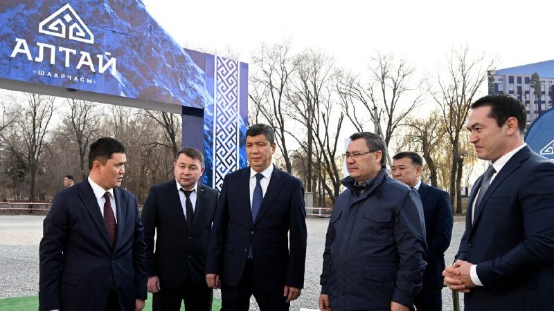 Садыр Жапаров “Алтай” шаарчасын куруу масштабдуу долбоорун баштап берди