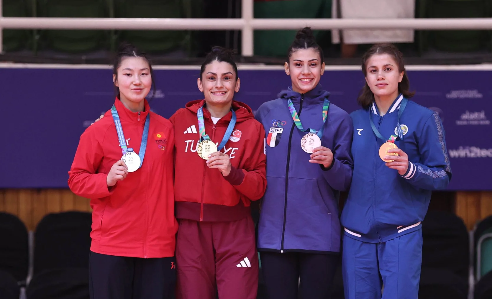 Жанар Жолдошева VI Ислам шериктештиги оюндарында күмүш медаль утту