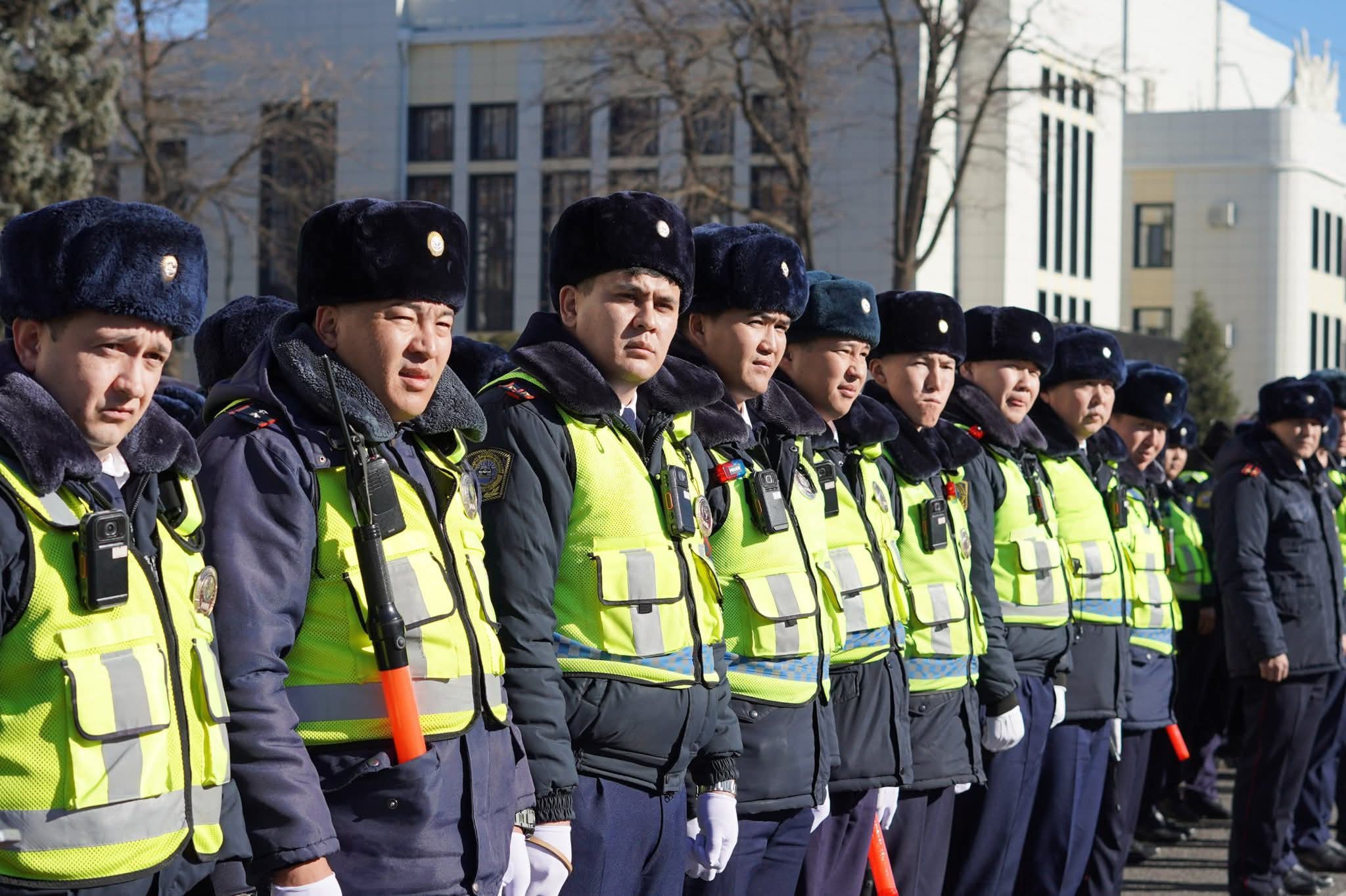 Жол тескөөчүлөр күчөтүлгөн тартипте кызмат өтөөдө