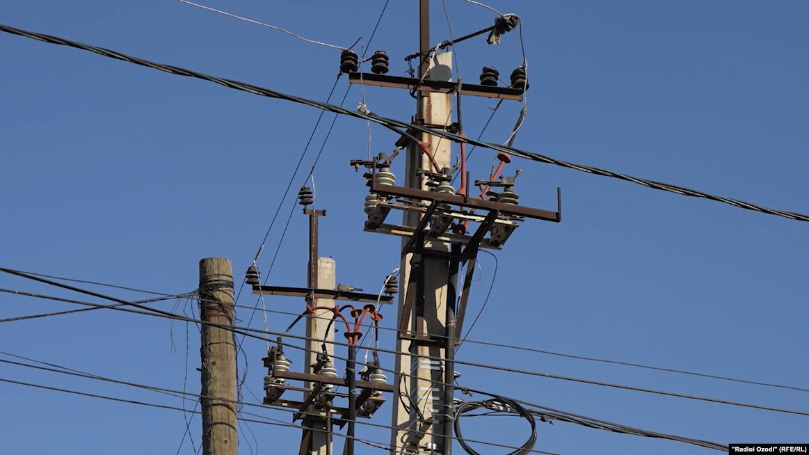 Өзбекстан Ооганстанга электр энергиясын экспорттоо боюнча келишимге кол койду