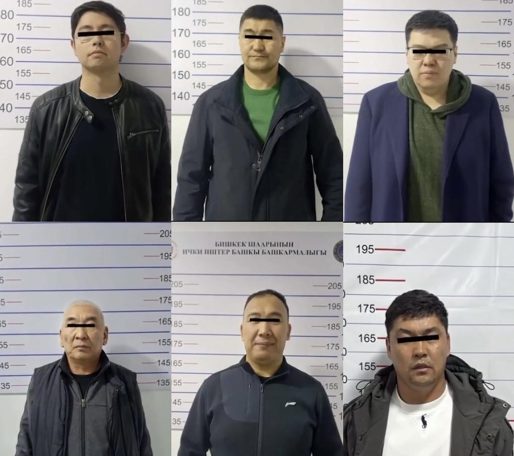 Шайлоодон кийин митинг уюштурууну көздөгөн экс-депутаттар, кызматкерлер кармалышты