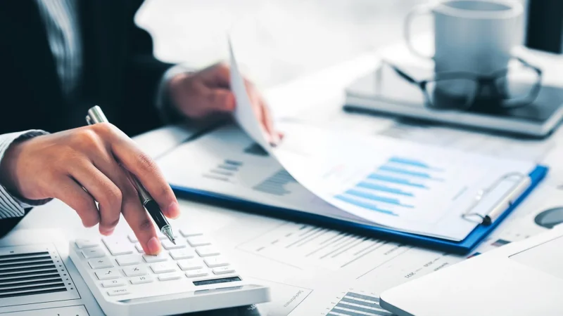 Мамлекеттик салык кызматы ЖК депутаттыгына талапкерлерге “салык нормаларын” эскертти