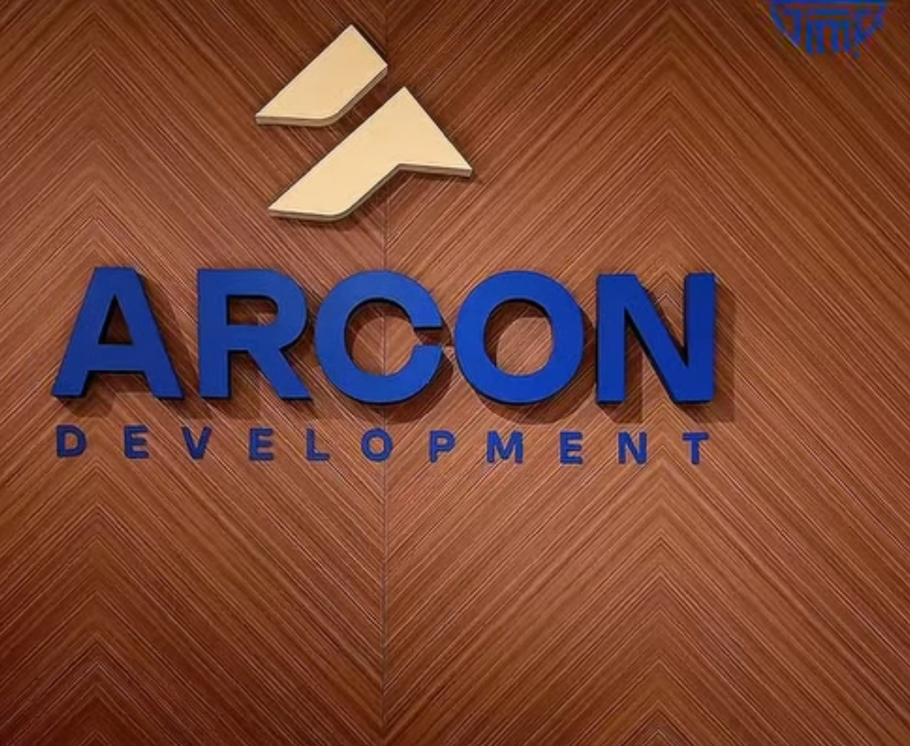 Бишкекте мыйзамсыз курулуш иштерин жүргүзгөн “Acron” ЖЧКсы жабылды